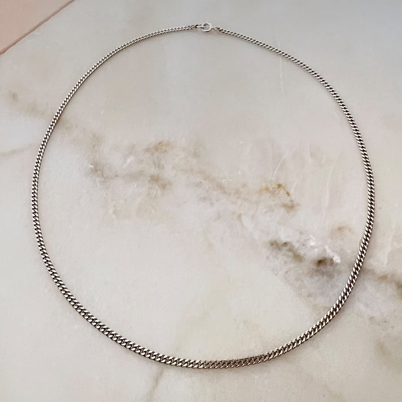 DREAMY CHRISTMAS The Silver Curb Chain Necklace