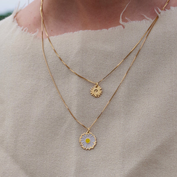 SALE Little Daisy Necklace