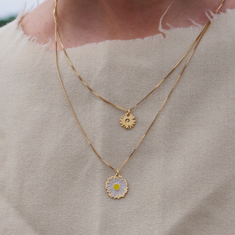 SALE Little Daisy Necklace